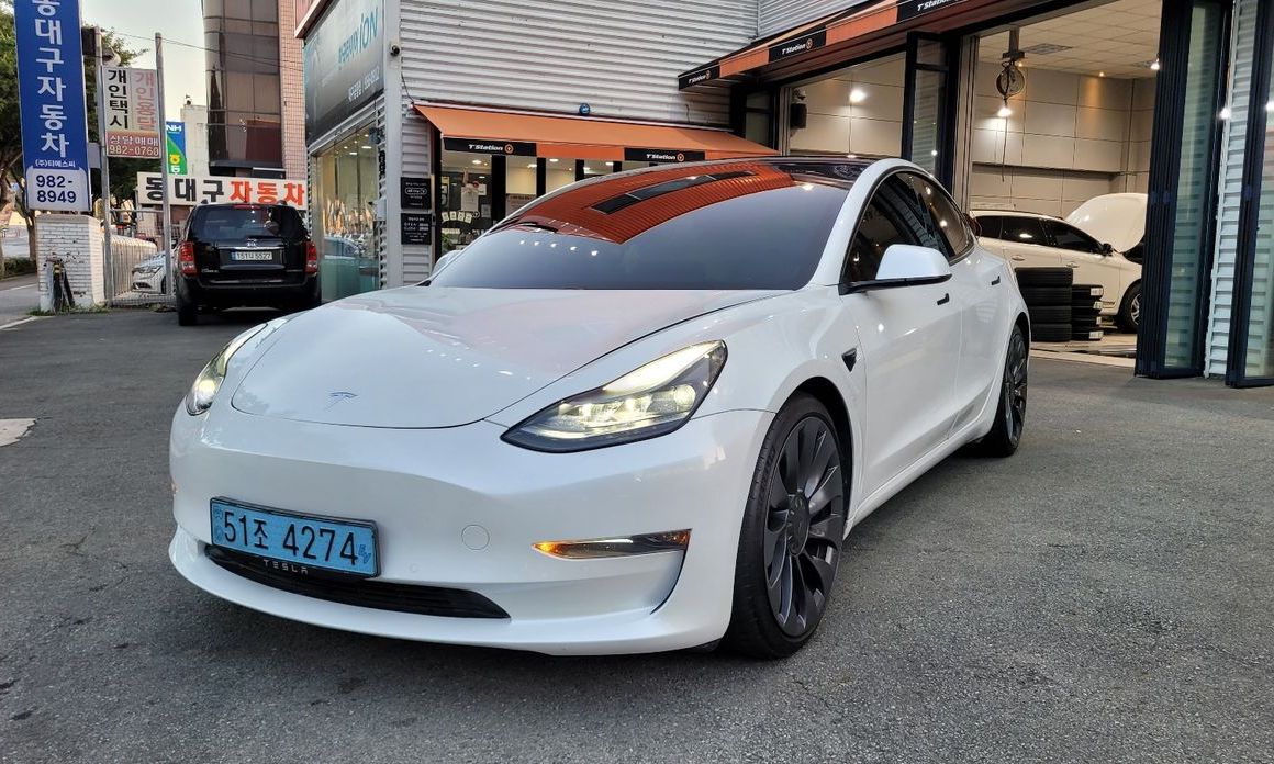 Tesla Model 3 2021