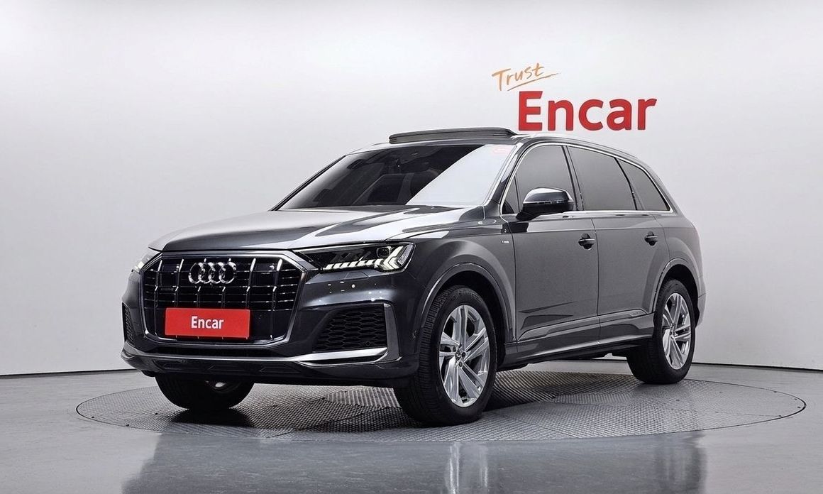 Audi Q7 2021