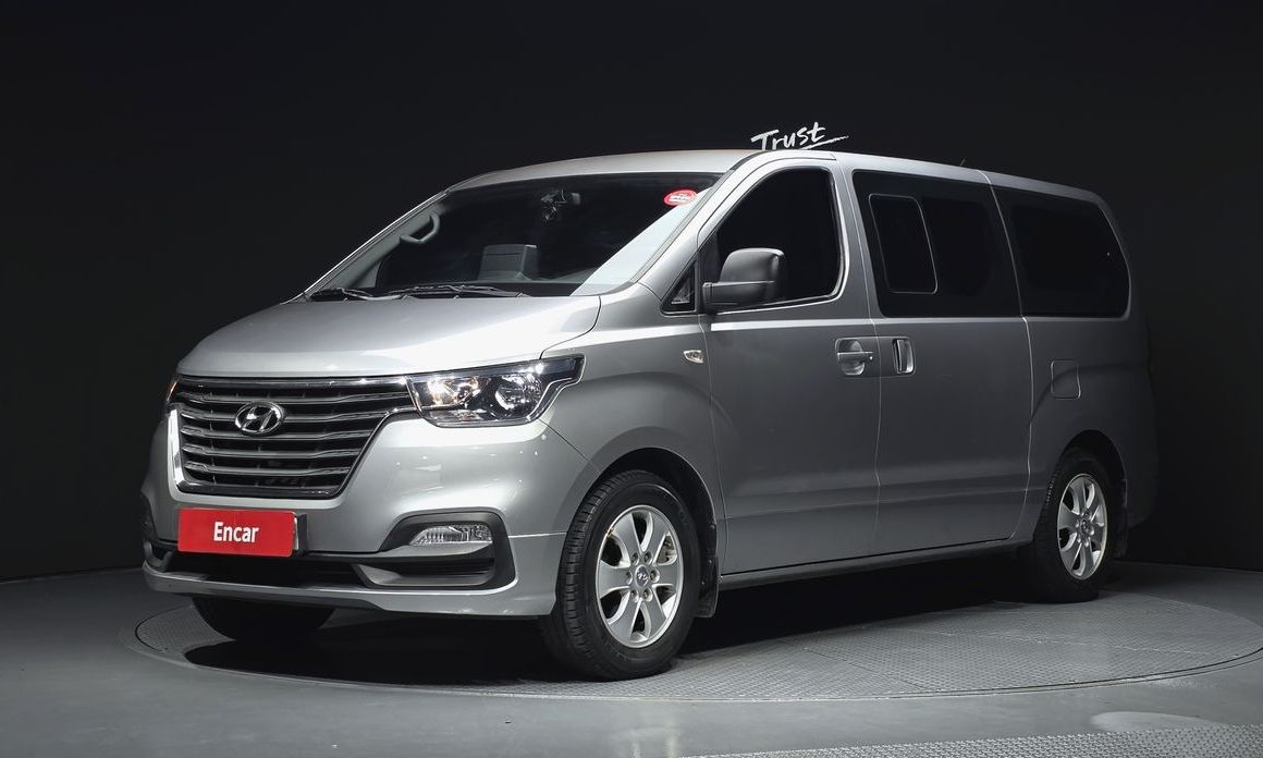 Hyundai Starex 2019