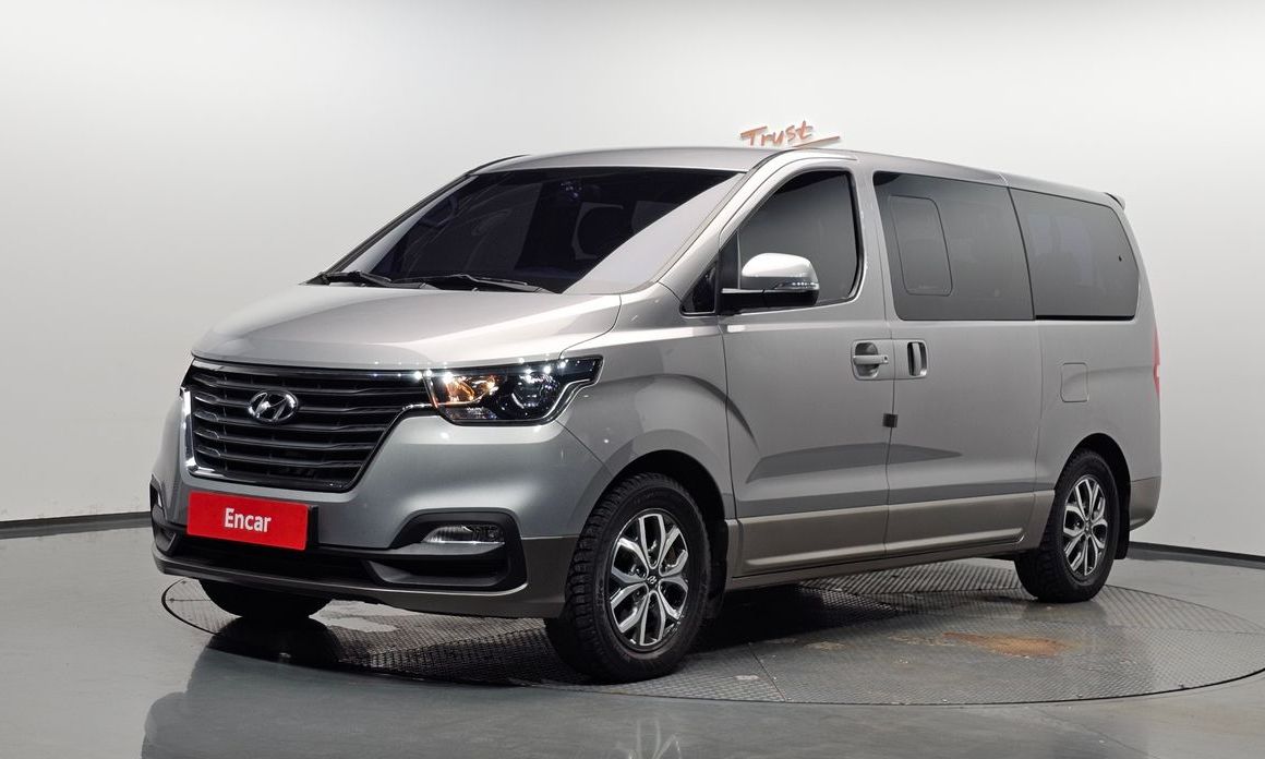 Hyundai Starex 2019