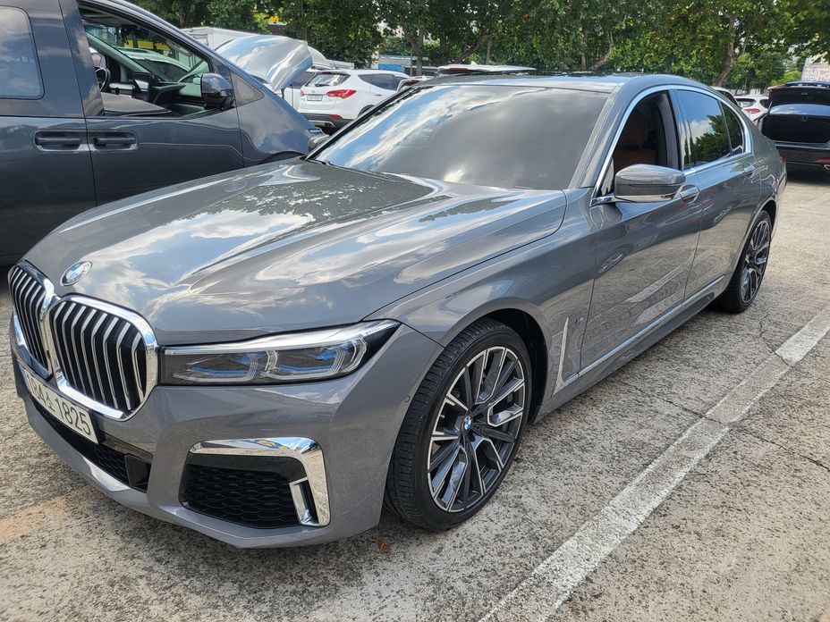 BMW 7-Series 2022