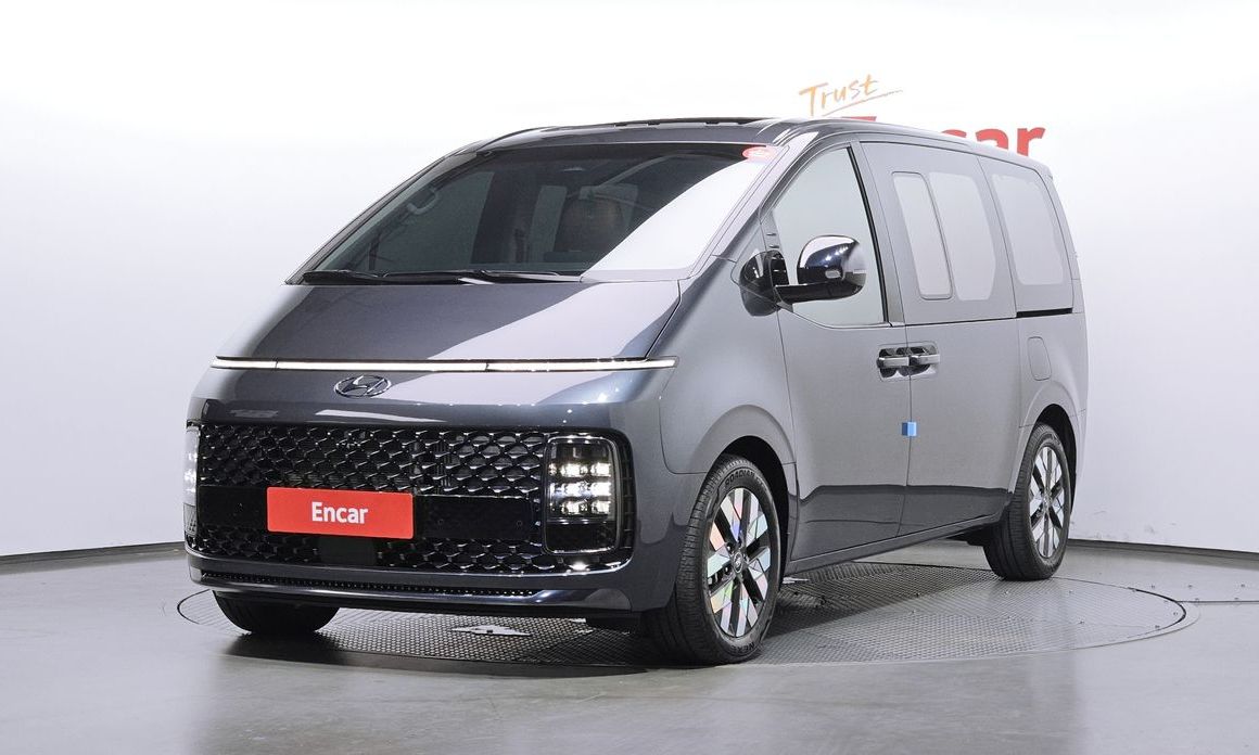 Hyundai Staria 2024
