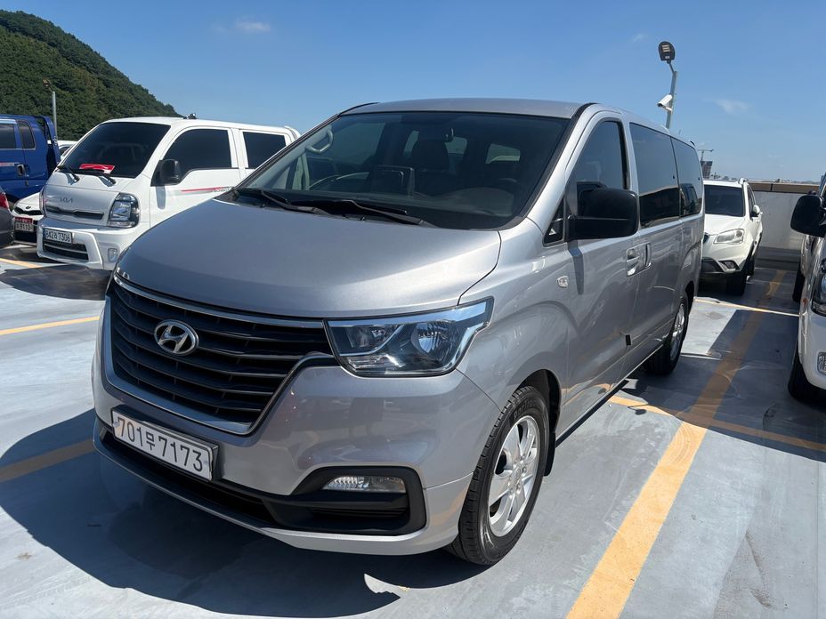 Hyundai Starex 2020