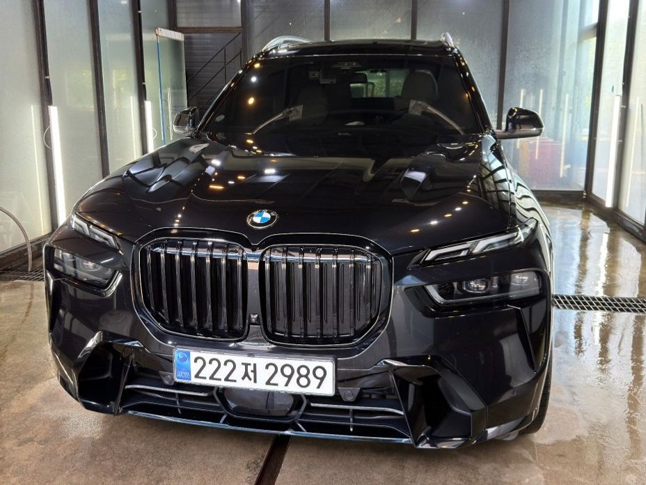 BMW X7 2024