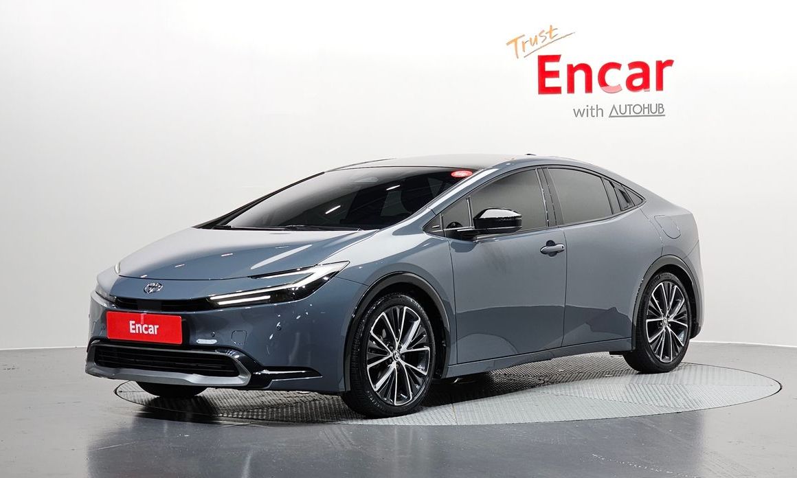 Toyota Prius 2024