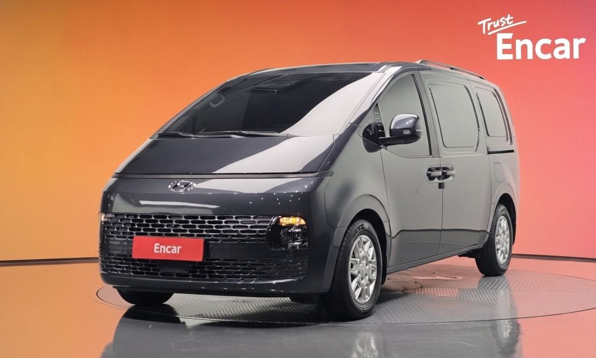 Hyundai Staria 2022