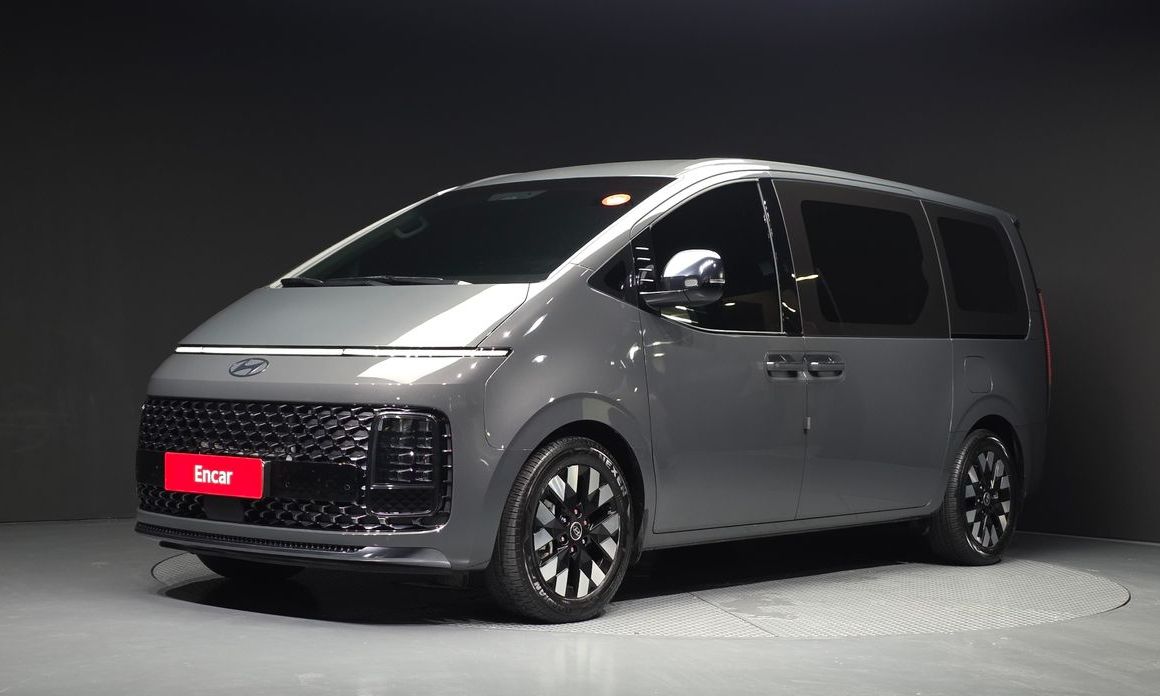 Hyundai Staria 2025