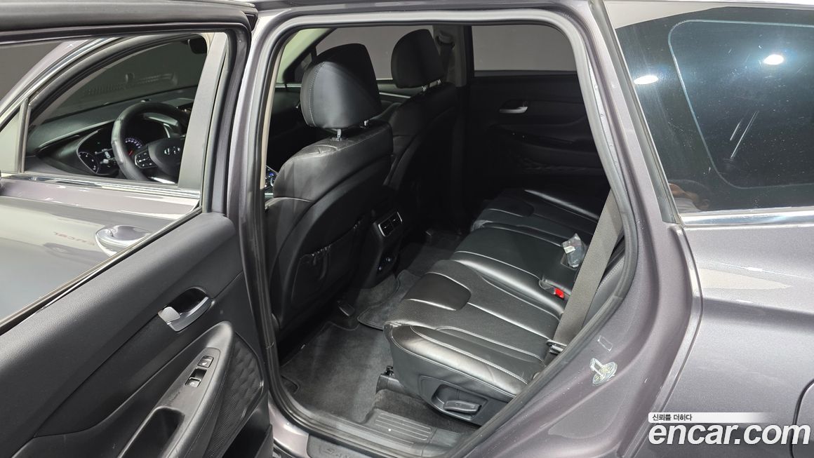 Hyundai Santafe 2021