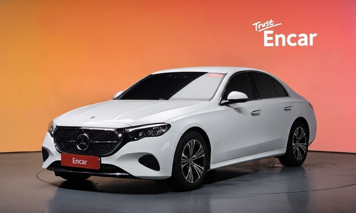 Mercedes-Benz E-Class 2025