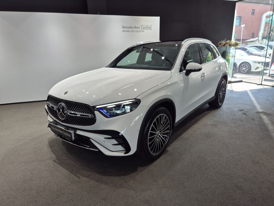 Mercedes-Benz GLC-Class 2026