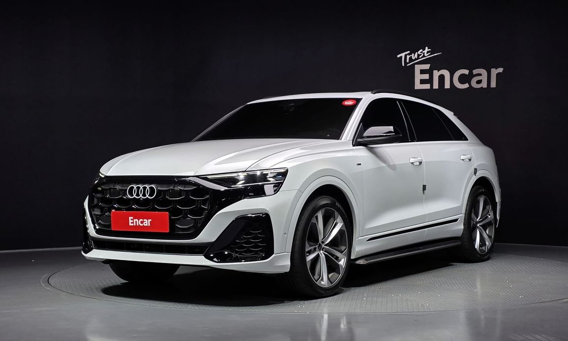 Audi Q8 2025