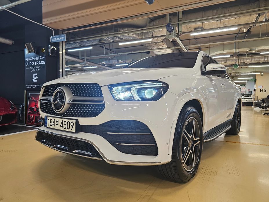 Mercedes-Benz GLE-Class 2021