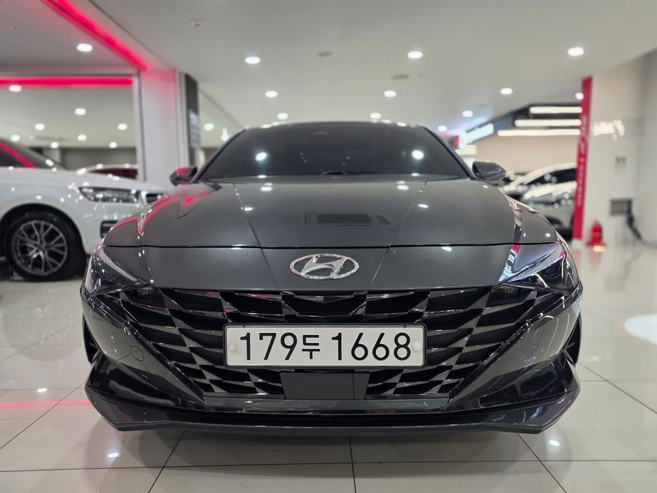 Hyundai AVANTE 2023