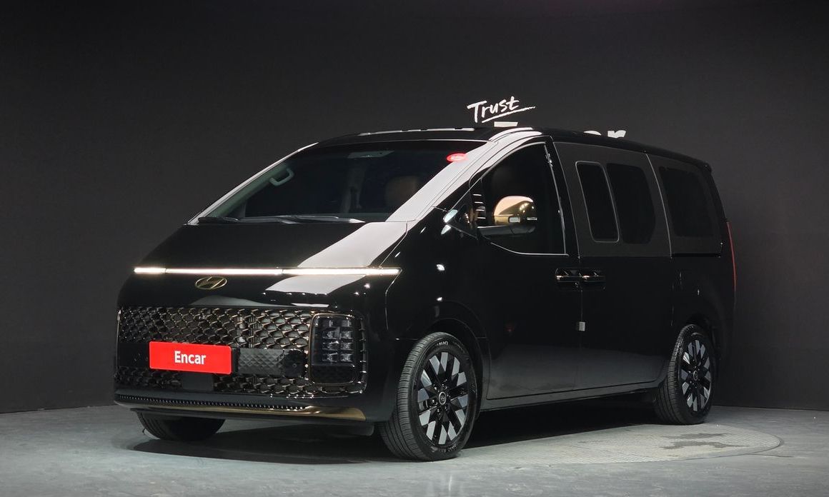 Hyundai Staria 2025