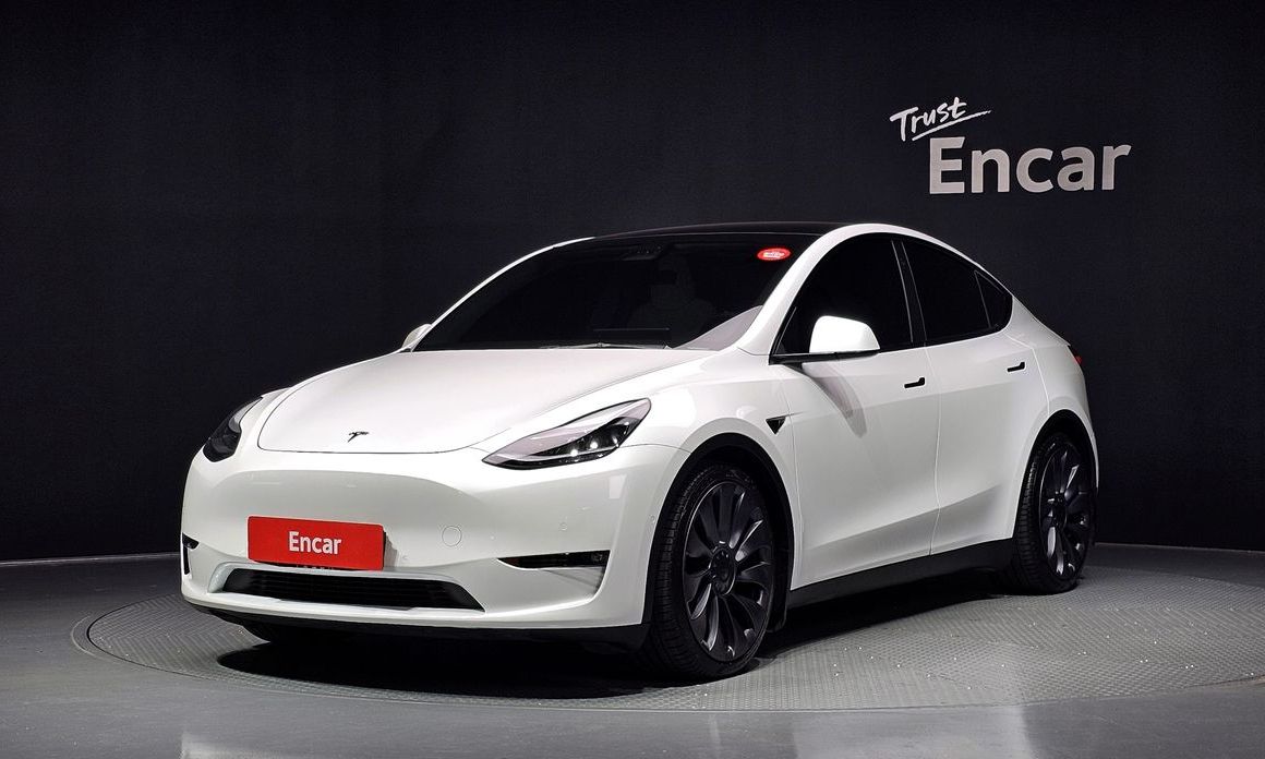 Tesla Model Y 2021