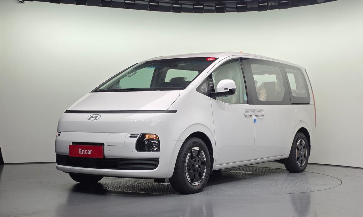 Hyundai Staria 2026
