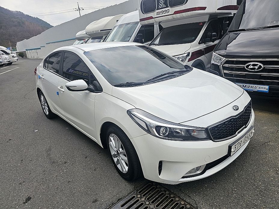 Kia K3 2016