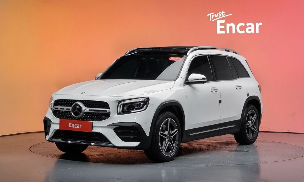 Mercedes-Benz GLB-Class 2023
