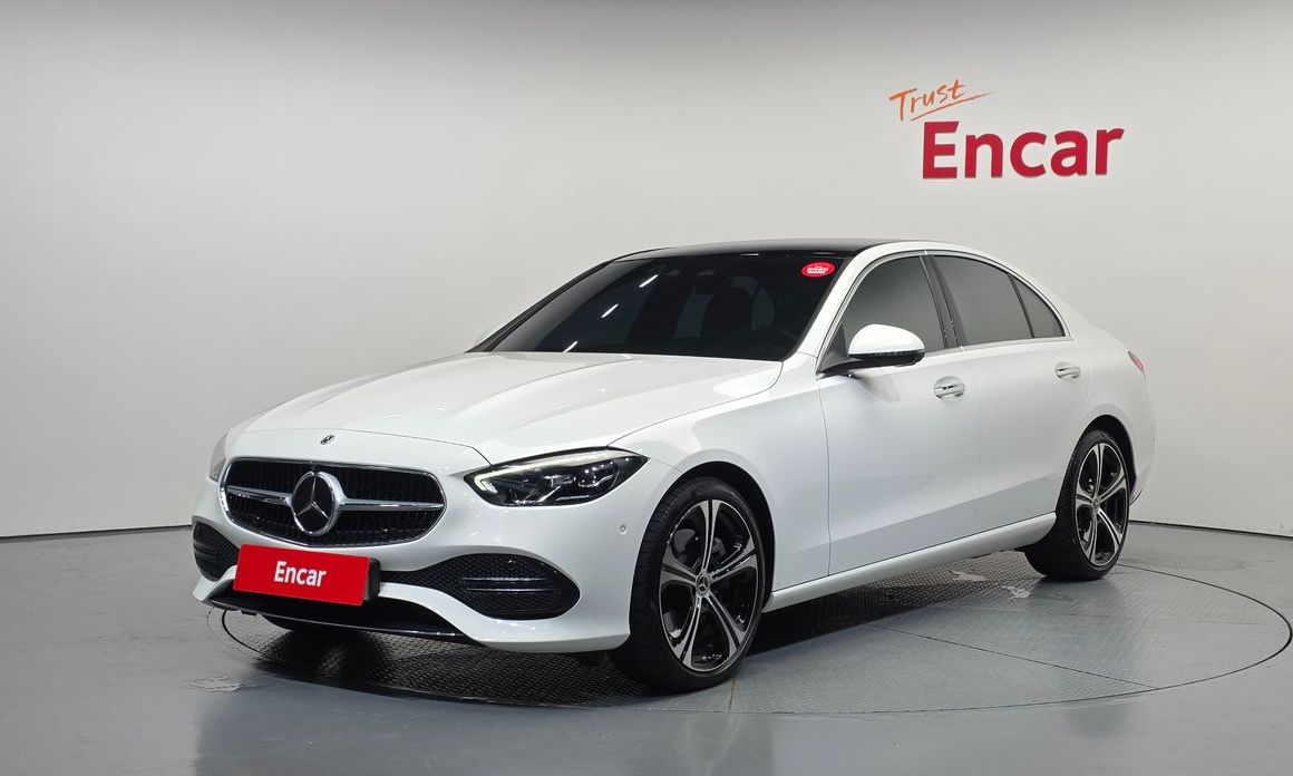 Mercedes-Benz C-Class 2023