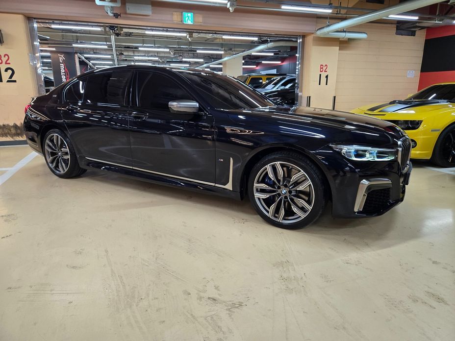 BMW 7-Series 2022