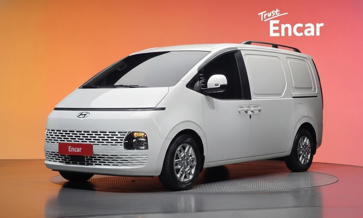 Hyundai Staria 2022