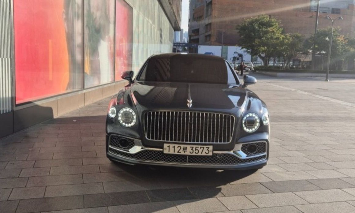 Bentley Flying Spur 2022