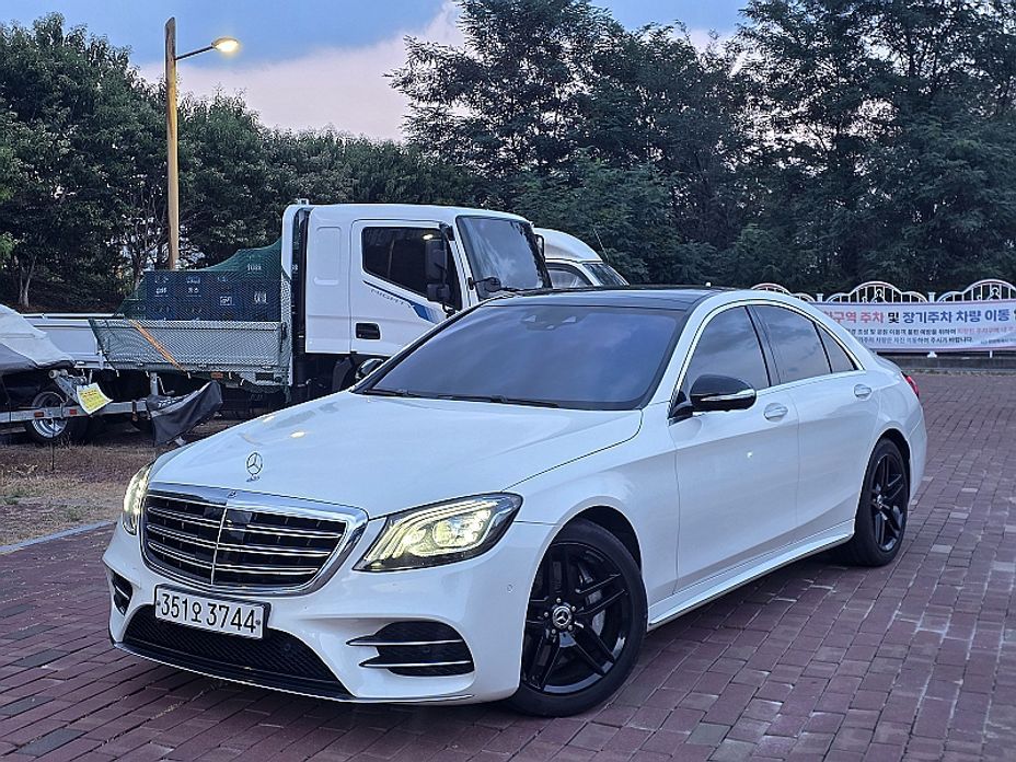 Mercedes-Benz S-Class 2018