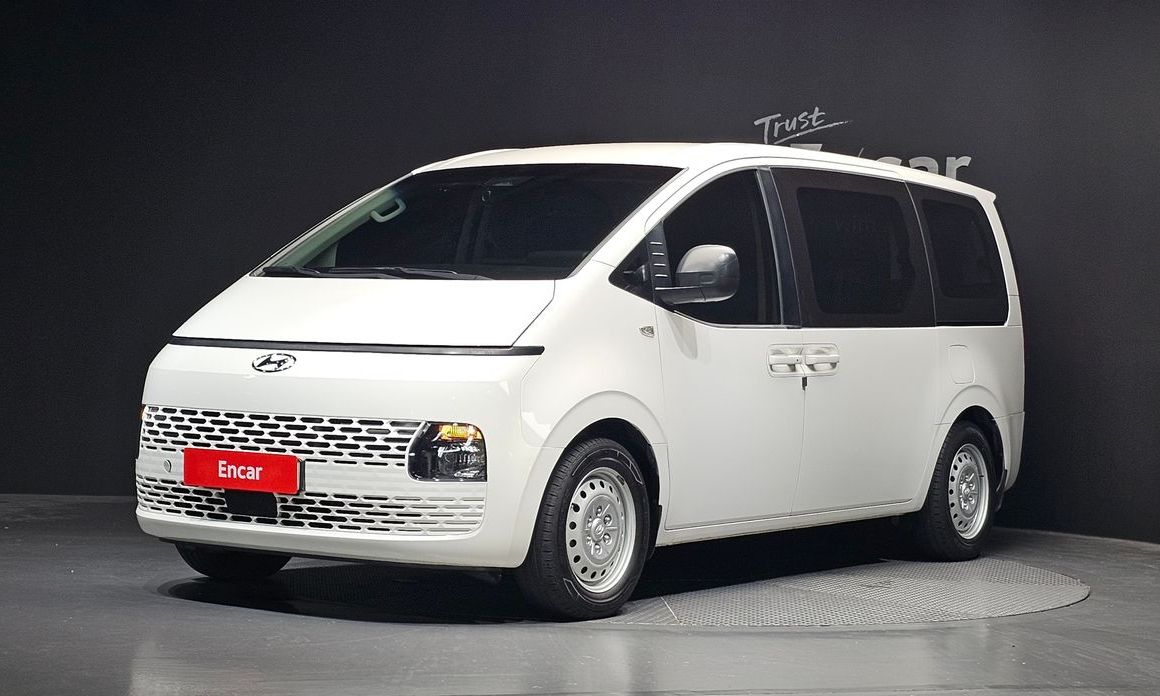 Hyundai Staria 2023