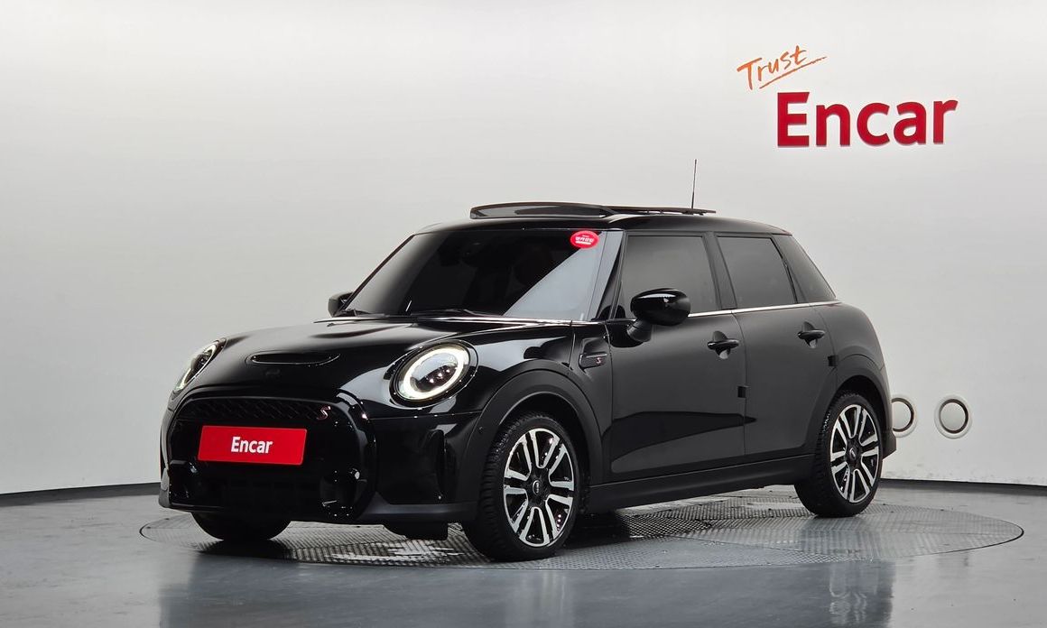 Mini Cooper 2024