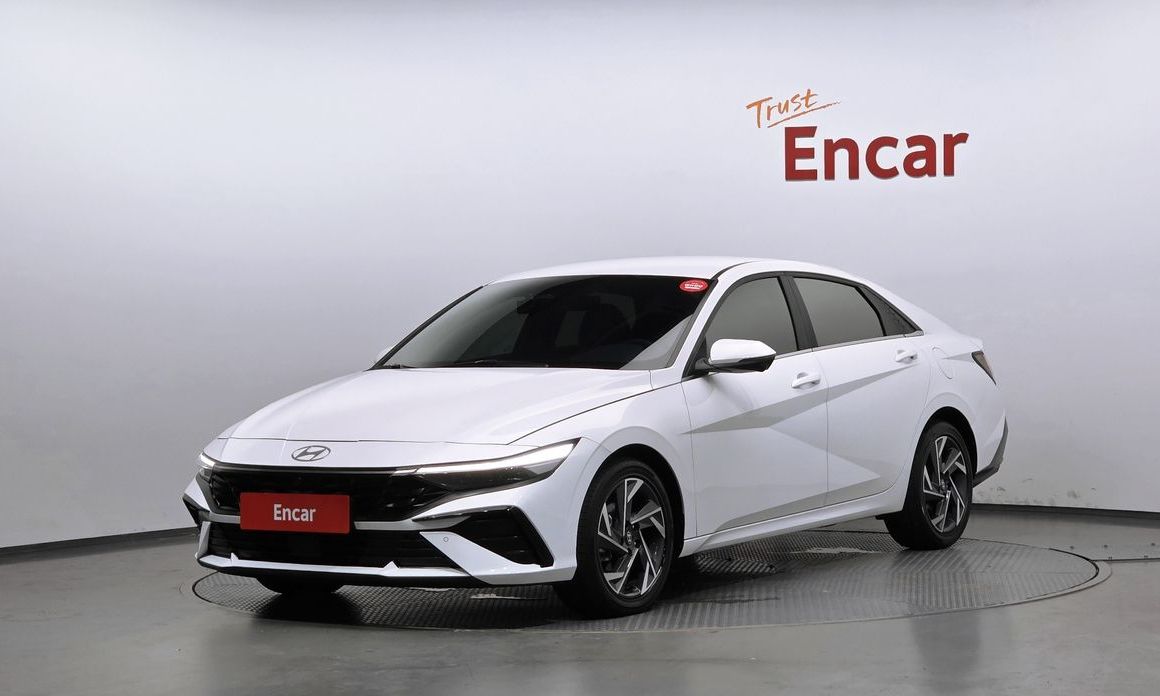 Hyundai AVANTE 2024