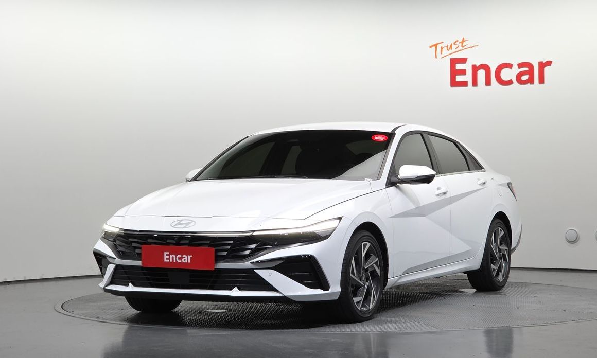 Hyundai AVANTE 2025