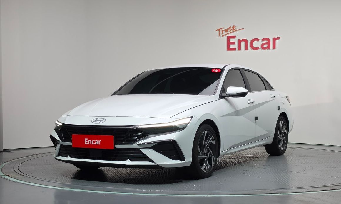 Hyundai AVANTE 2024