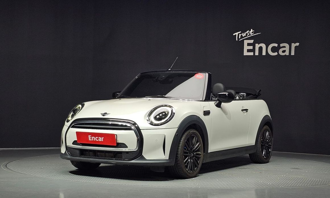 Mini Cooper Convertible 2024