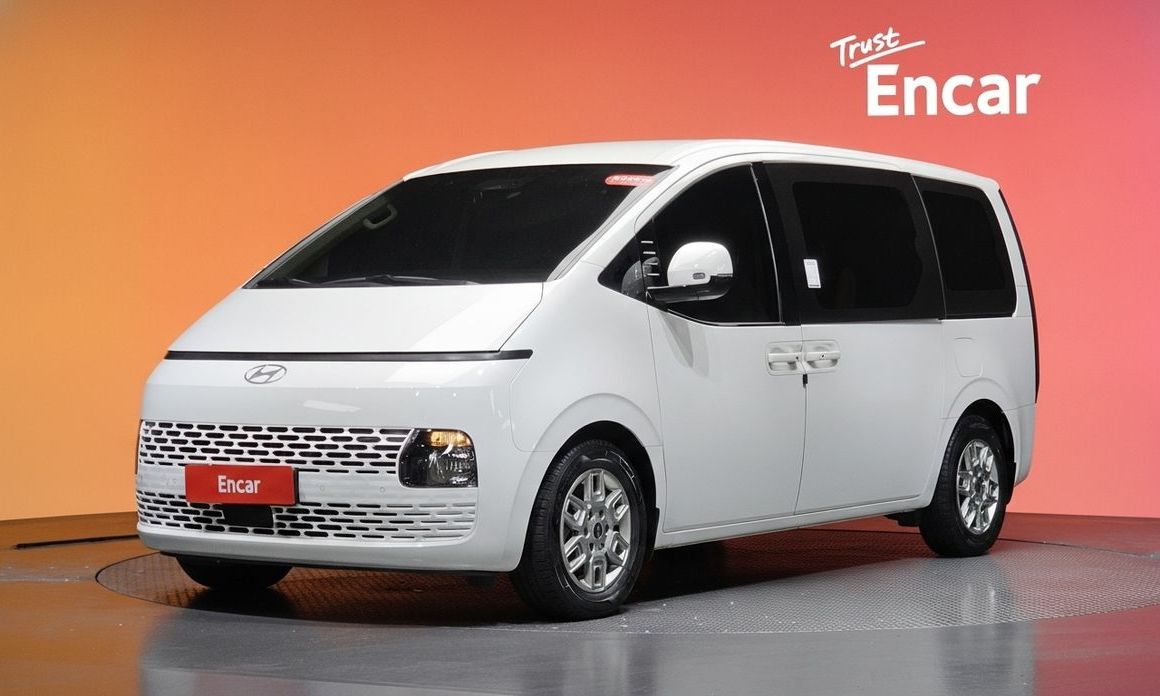 Hyundai Staria 2025