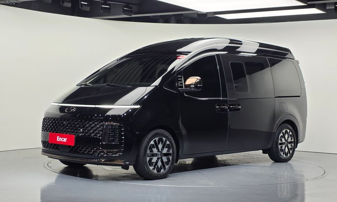 Hyundai Staria 2023