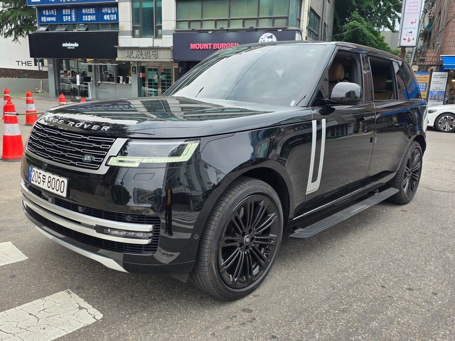 Land Rover Range Rover 2024