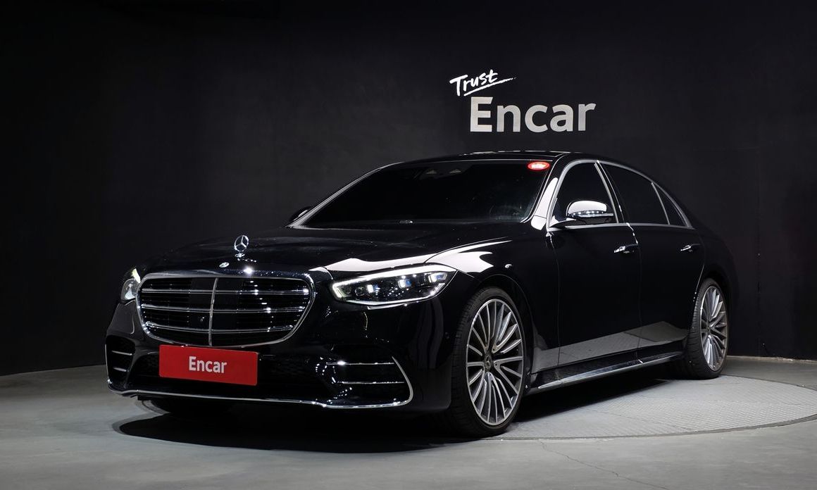Mercedes-Benz S-Class 2026