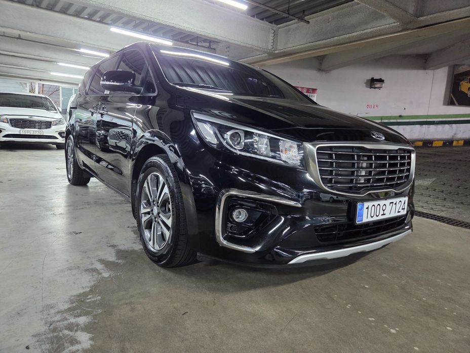 Kia Canival 2019