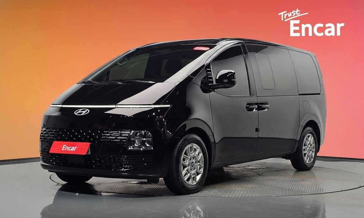Hyundai Staria 2025
