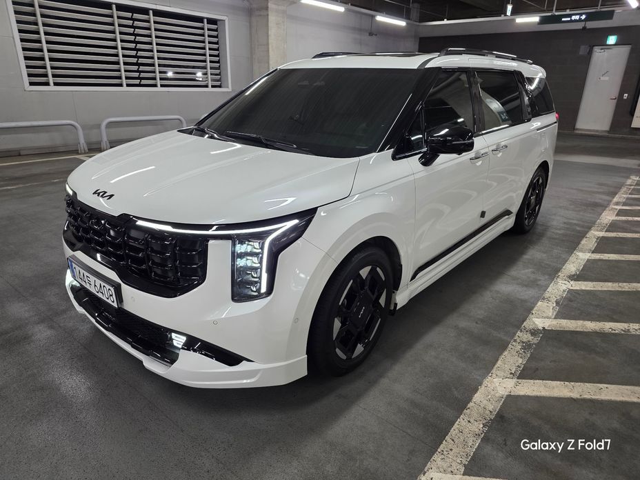 Kia Canival 2024