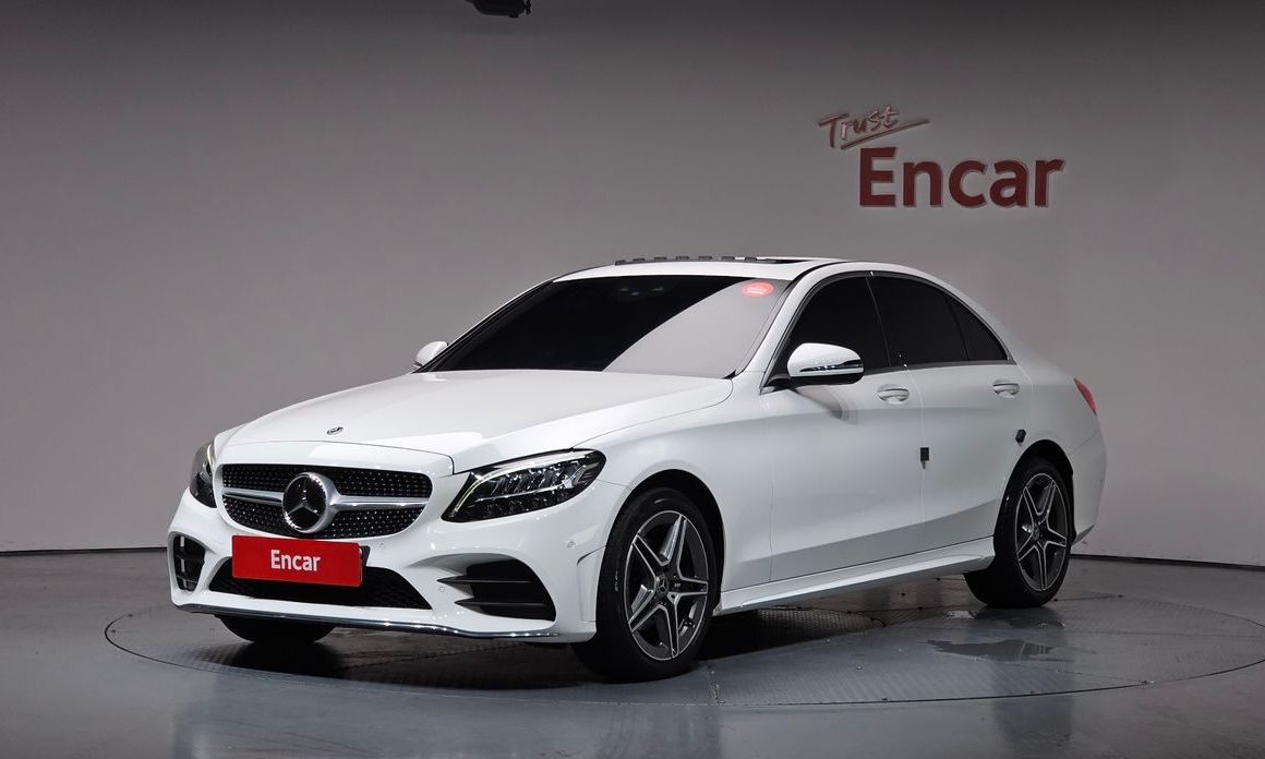 Mercedes-Benz C-Class 2021