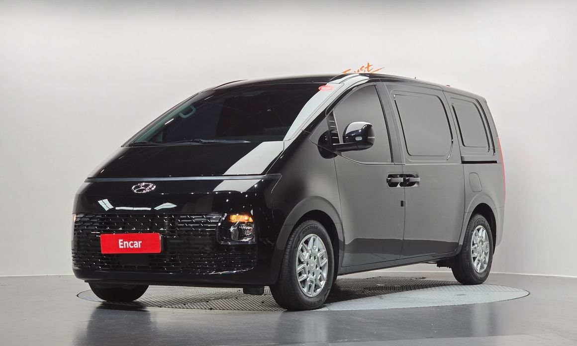 Hyundai Staria 2023