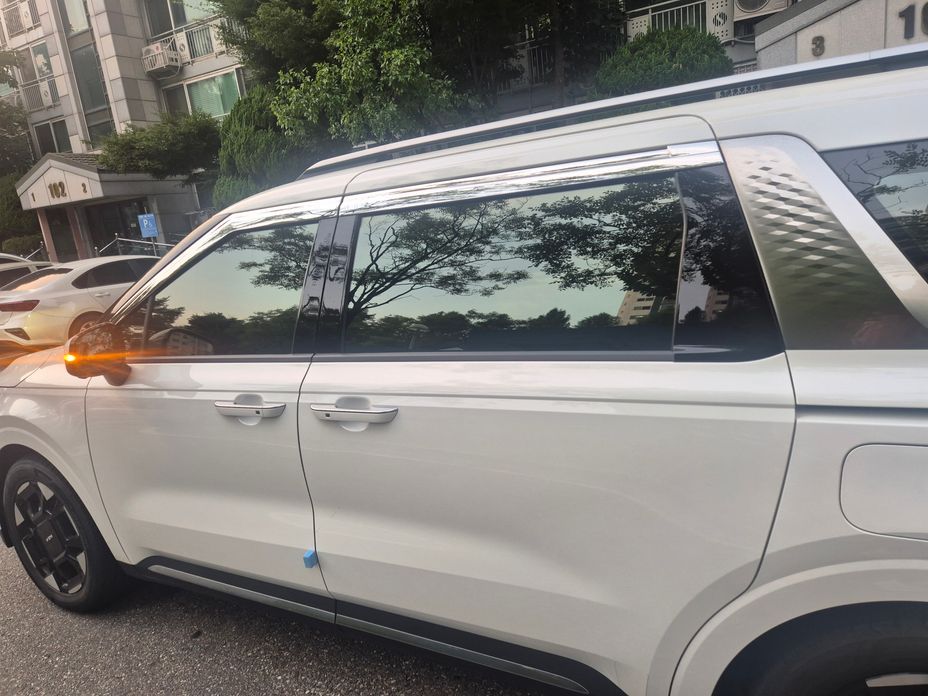 Kia Canival 2025
