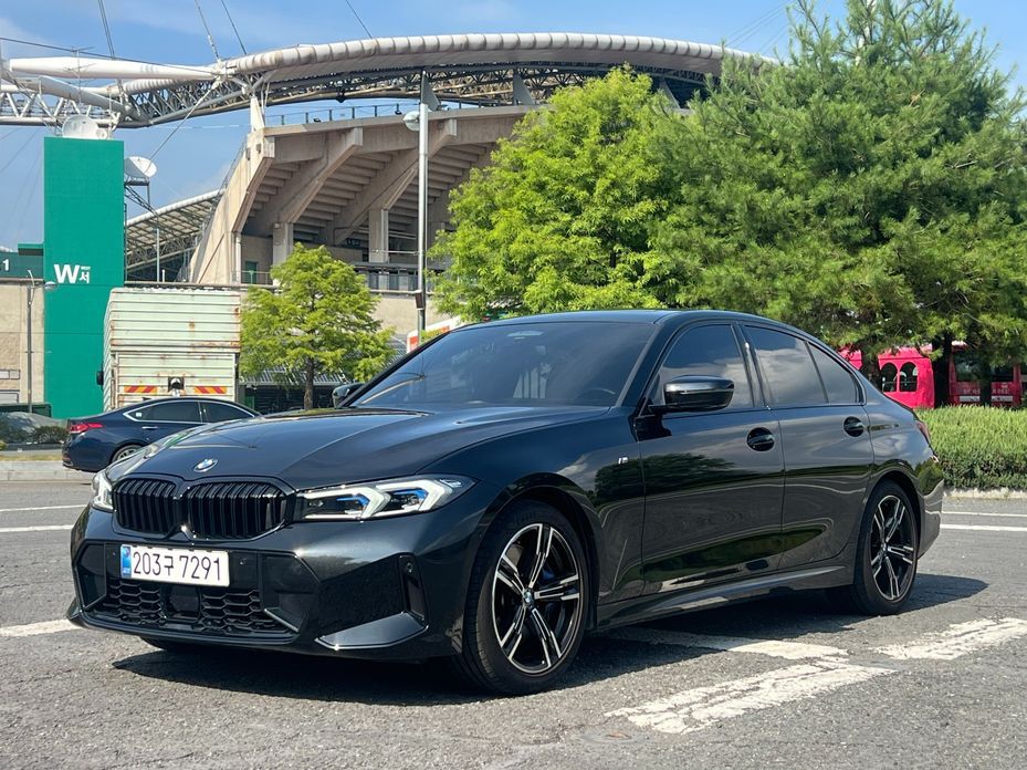 BMW 3-Series 2024