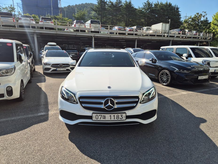 Mercedes-Benz E-Class 2017