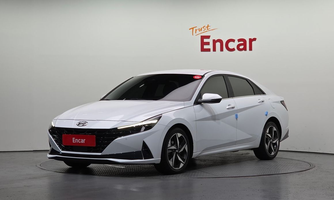 Hyundai AVANTE 2021