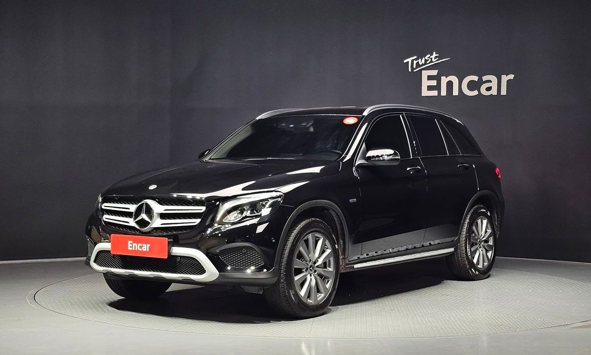 Mercedes-Benz GLC-Class 2019