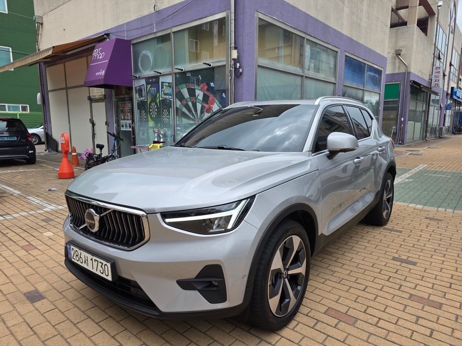 Volvo XC40 2023