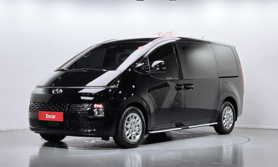 Hyundai Staria 2023