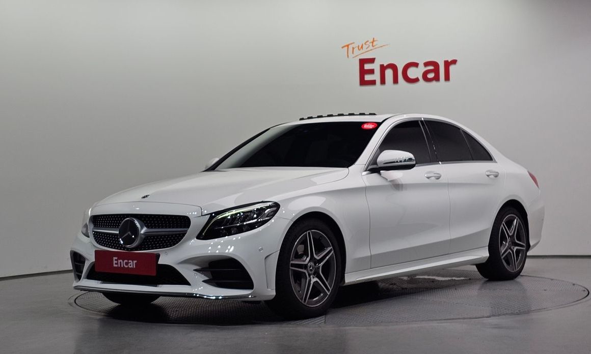 Mercedes-Benz C-Class 2021